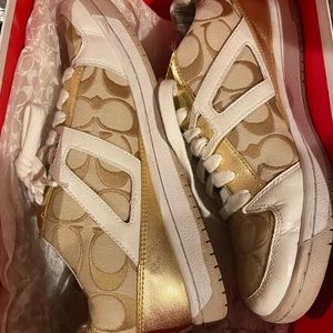 Coach sneaker